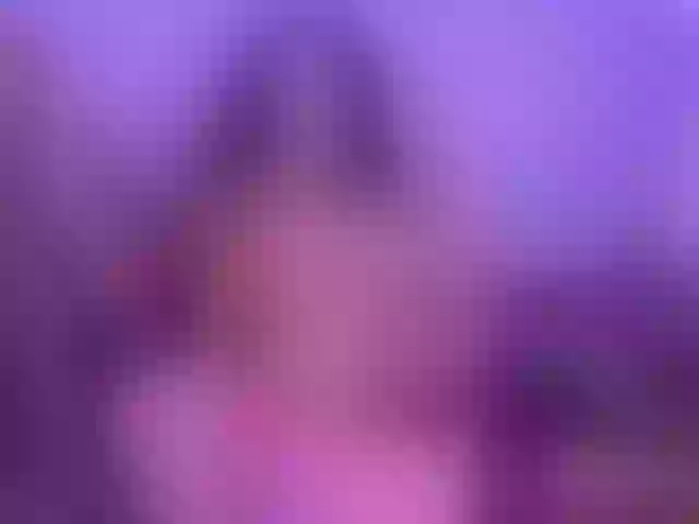 Live sex webcam photo for river-21 #276569895