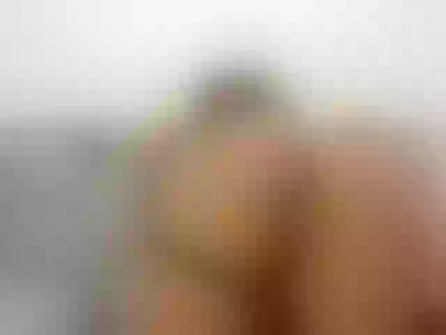 Live sex webcam photo for river-21 #276586630