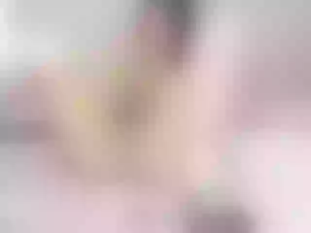 Live sex webcam photo for river-21 #276750751