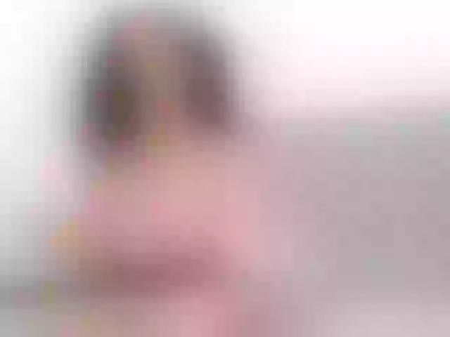 Live sex webcam photo for river-21 #276904646