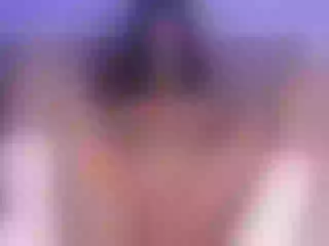 Live sex webcam photo for river-21 #277039087