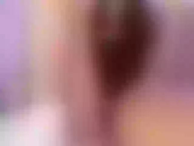 Live sex webcam photo for river-21 #277260928