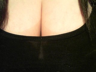 Live sex webcam photo for rizzik #183321718