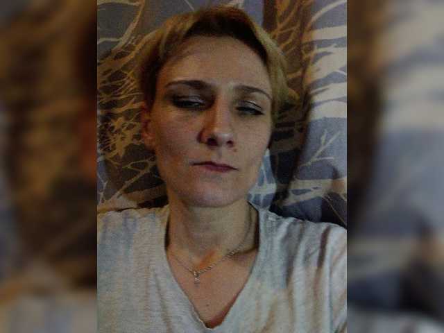 Live sex webcam photo for rntkkaralinaaa #272491372