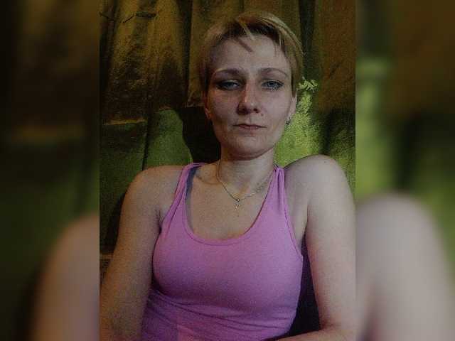 Live sex webcam photo for rntkkaralinaaa #272586814