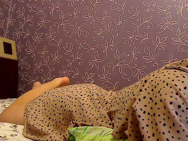 Live sex webcam photo for rntkkissa25 #272070947