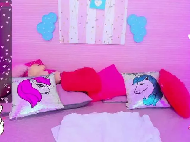 Live sex webcam photo for rojalayions #272609008