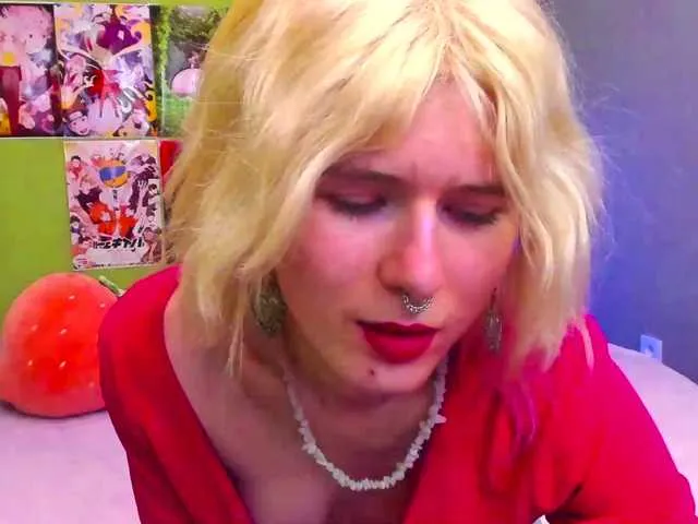 Live sex webcam photo for rokki-doll #274256472