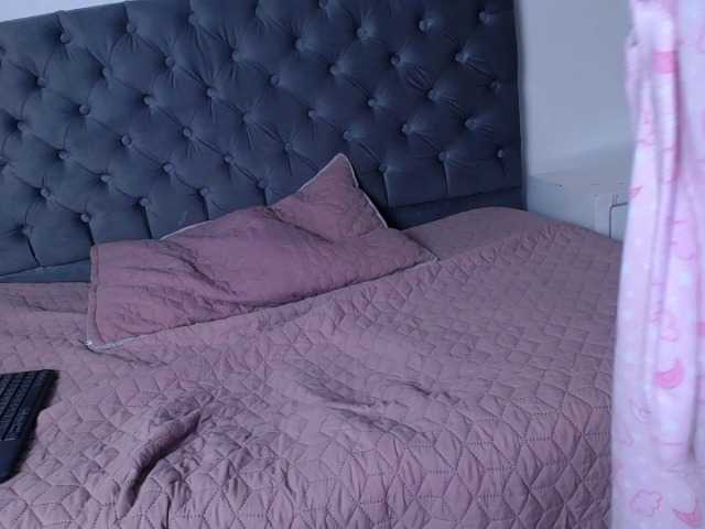 Live sex webcam photo for rolita-tatuad #274975373