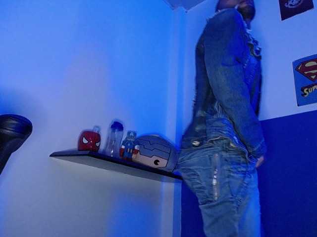 Live sex webcam photo for rollo-rodrigu #273267046