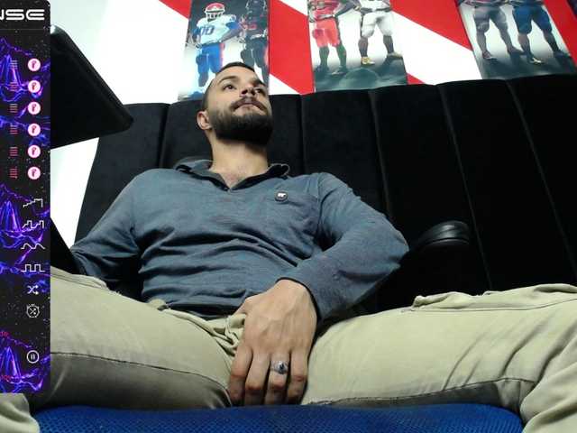 Live sex webcam photo for rollo-rodrigu #275746071