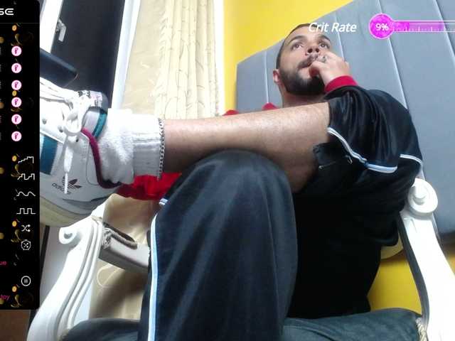 Live sex webcam photo for rollo-rodrigu #276112344