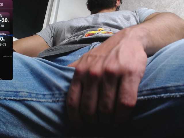 Live sex webcam photo for rollo-rodrigu #277405575