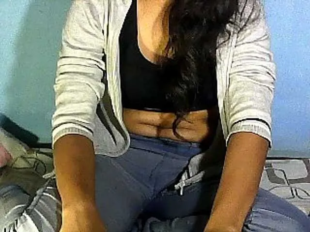 Live sex webcam photo for romancebel #273942615