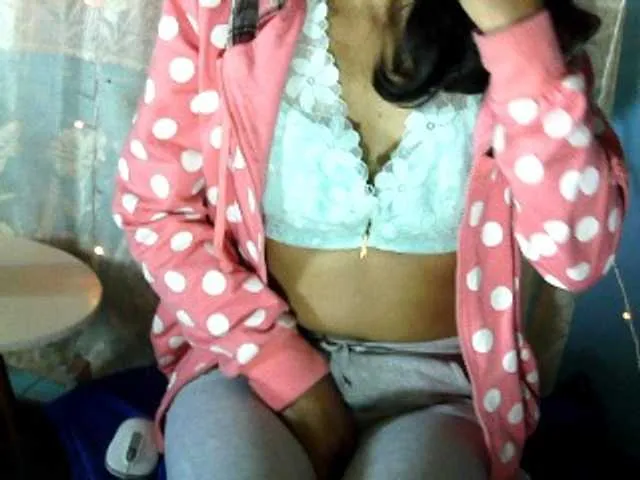 Live sex webcam photo for romancebel #274066992