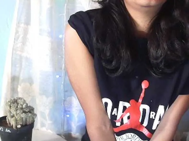 Live sex webcam photo for romancebel #274075998