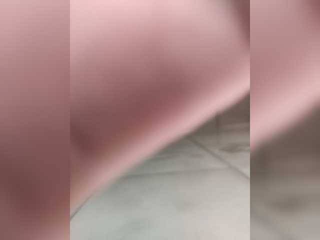 Live sex webcam photo for romaxekz #275899899