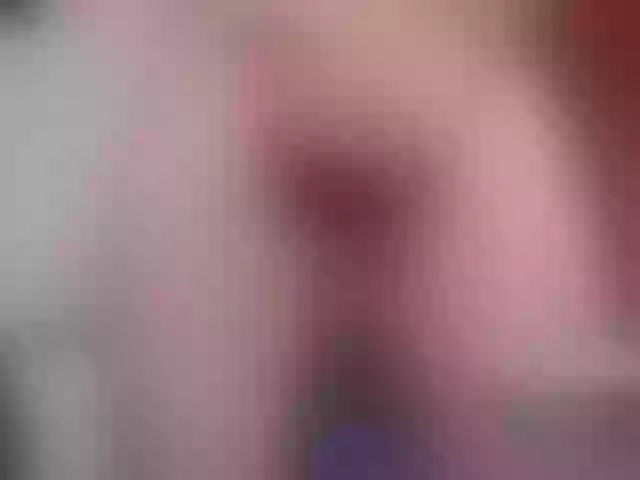 Live sex webcam photo for ronniefit #277632859