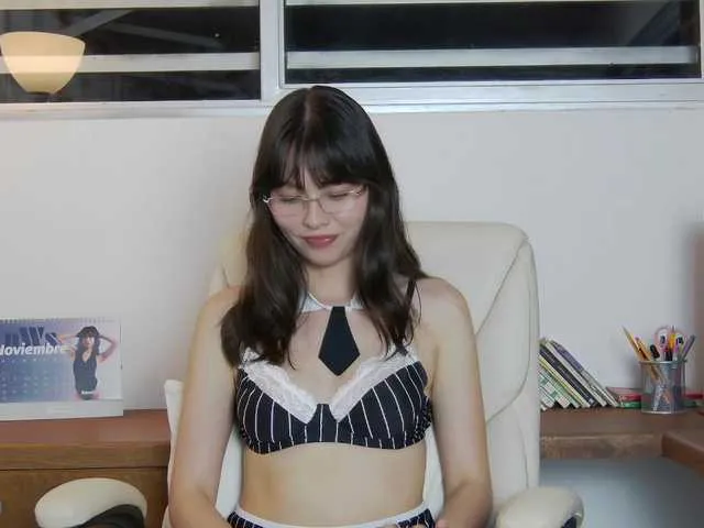 Live sex webcam photo for ronnielotch #290727933