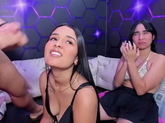 Live sex webcam photo for room-kitty #291749062