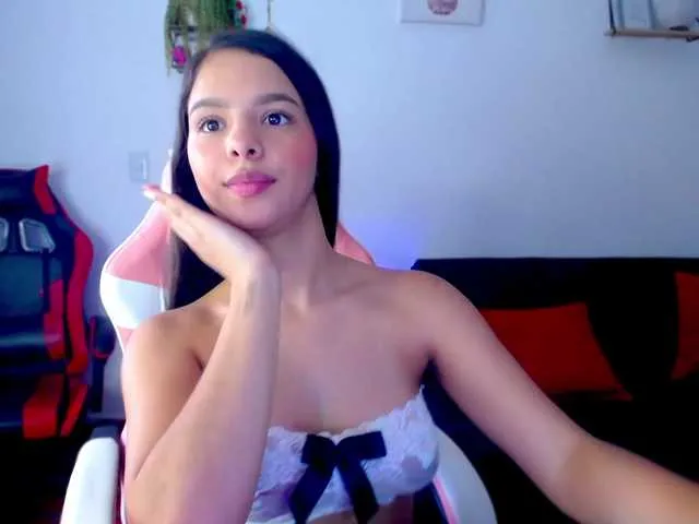 Live sex webcam photo for room-kitty #291779756