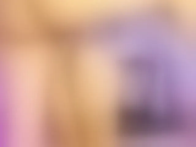 Live sex webcam photo for room-kitty #293970842
