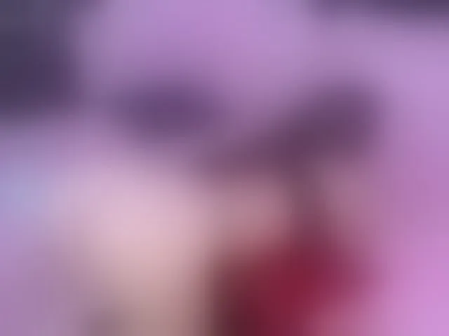 Live sex webcam photo for room-kitty #293991564