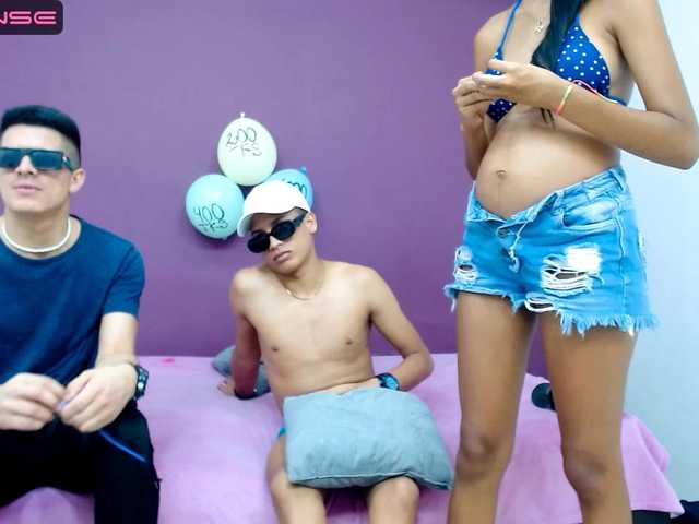 Live sex webcam photo for roomatepregn #275642285