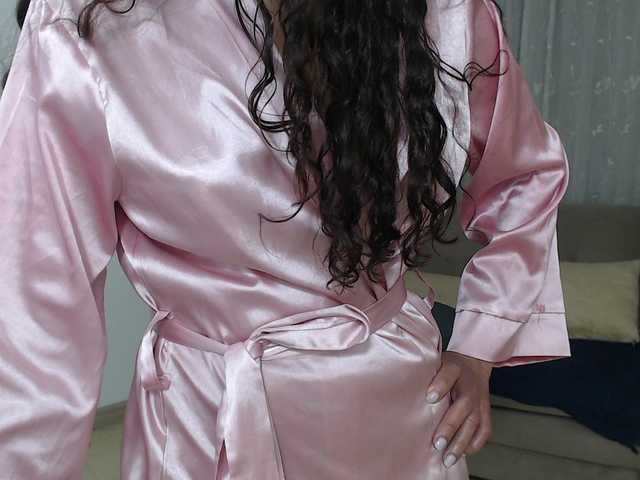 Live sex webcam photo for rosalinda01 #275479781