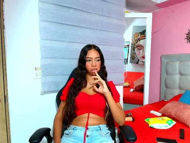 Live sex webcam photo for rosariio1 #291451452