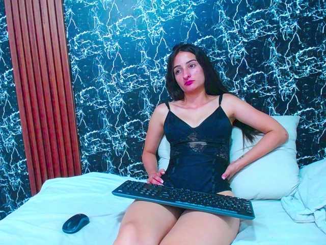 Live sex webcam photo for rose--cute #277961122
