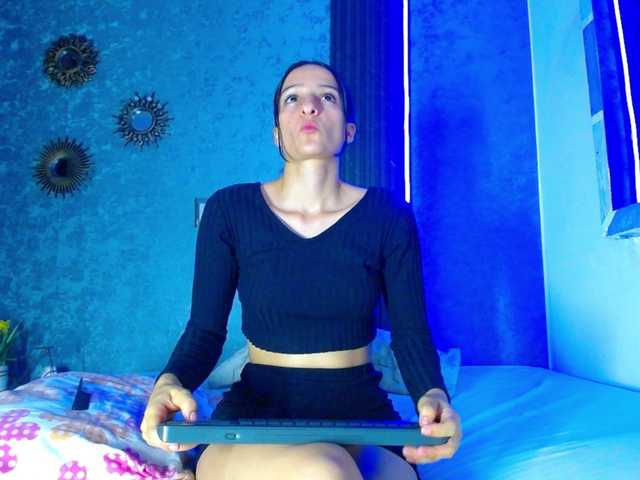 Live sex webcam photo for rose--cute #278303598