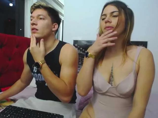 Live sex webcam photo for rose-jean #272806632