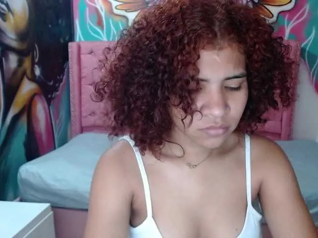 Live sex webcam photo for rose-rouse #274741688