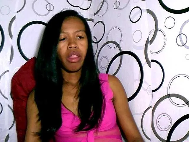 Live sex webcam photo for rose27 #290642923