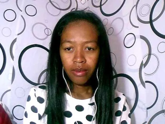 Live sex webcam photo for rose27 #291203764