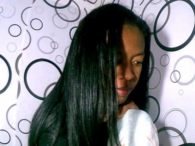 Live sex webcam photo for rose27 #291267918