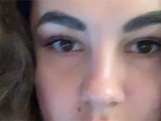 Live sex webcam photo for rose8flower #287899910