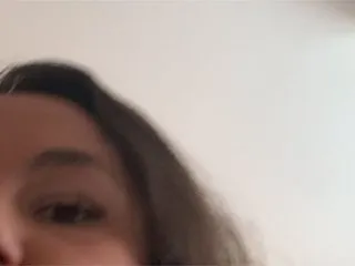 Live sex webcam photo for rose8flower #287899947