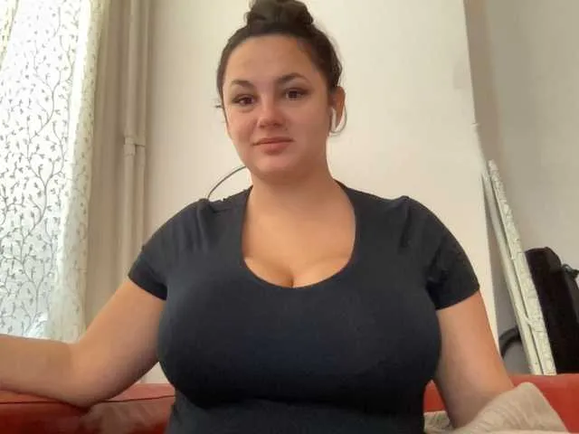 Live sex webcam photo for rose8flower #287900179