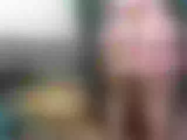 Live sex webcam photo for rosebbw69 #291736838