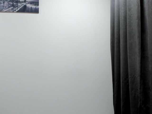 Live sex webcam photo for roses-dream #272867018