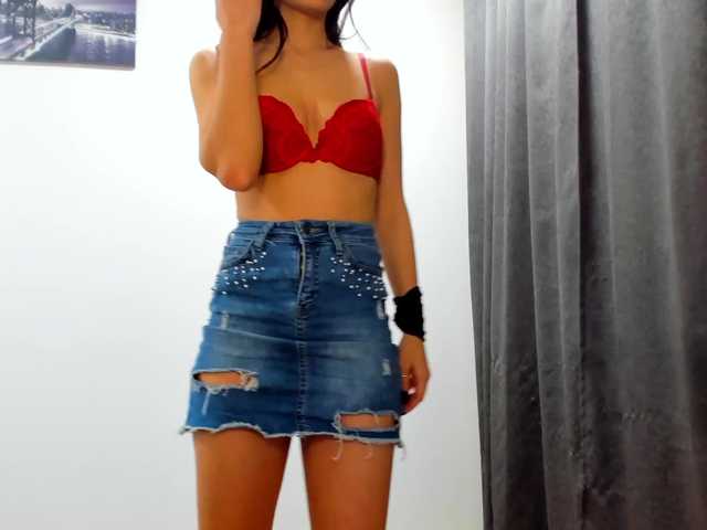 Live sex webcam photo for roses-dream #272993029