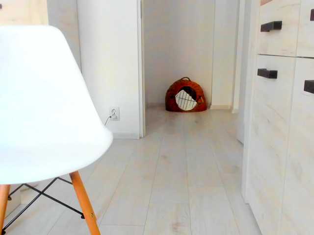 Live sex webcam photo for roses-dream #276070613