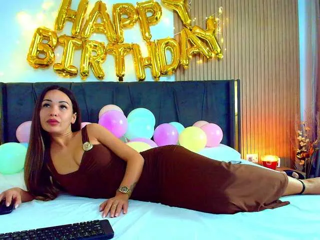 Live sex webcam photo for roses-dream #292293567