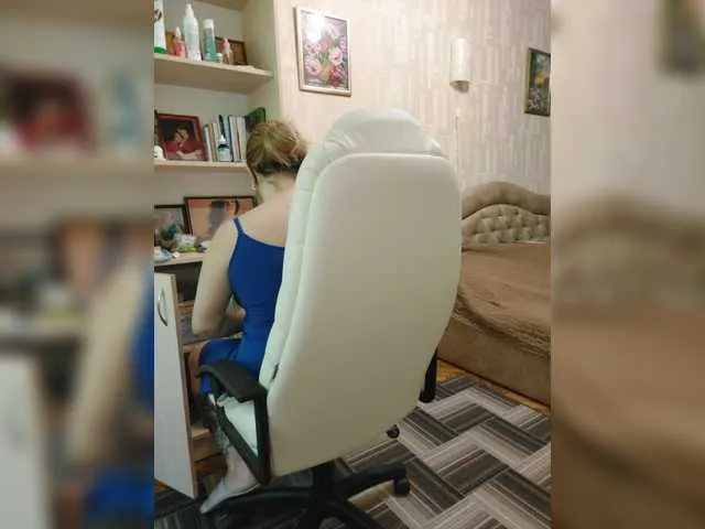 Live sex webcam photo for rosewind8 #273821568