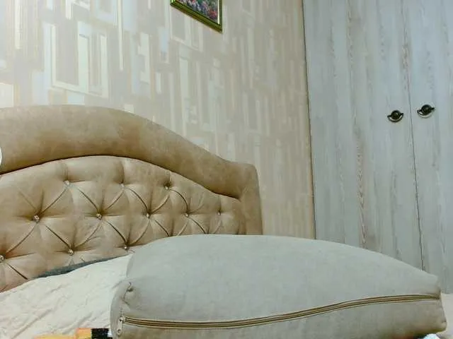 Live sex webcam photo for rosewind8 #278155891