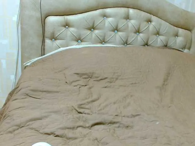 Live sex webcam photo for rosewind8 #290240992