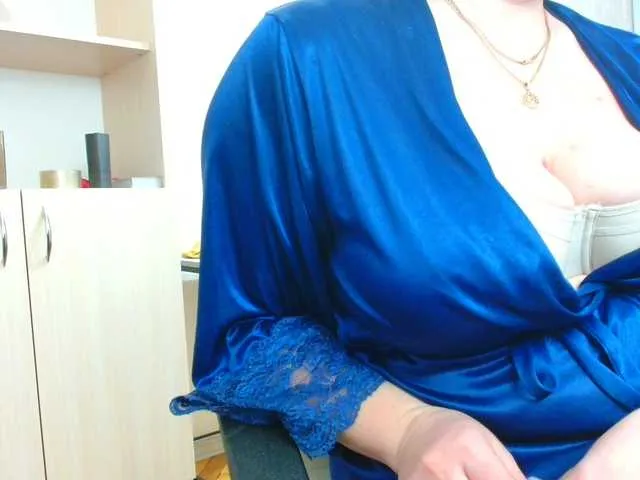 Live sex webcam photo for rosewind8 #290482691