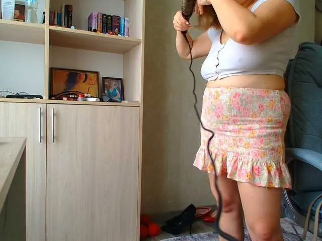 Live sex webcam photo for rosewind8 #293760180